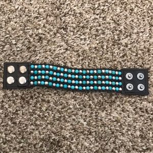 Premier Designs Turquoise/silver beaded cuff